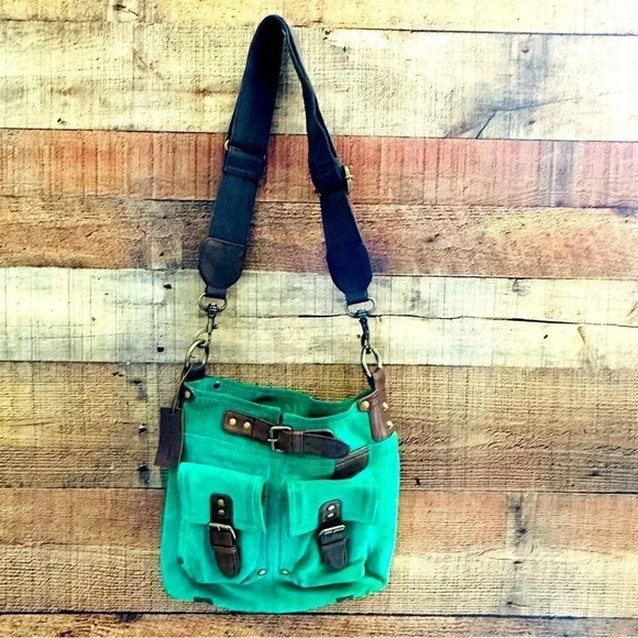 MO &amp Green Leather/Suede Crossbody Bag - Picture 1 of 13
